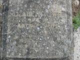 image of grave number 835702
